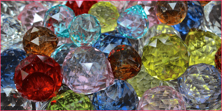 男性でもつけられるビーズアクセサリーデザイン