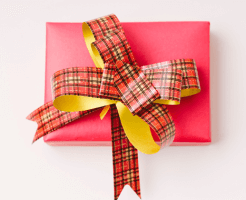 ビーズアクセサリーをプレゼントする際の工夫